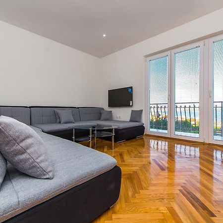 Apartment Drazena Traù Esterno foto