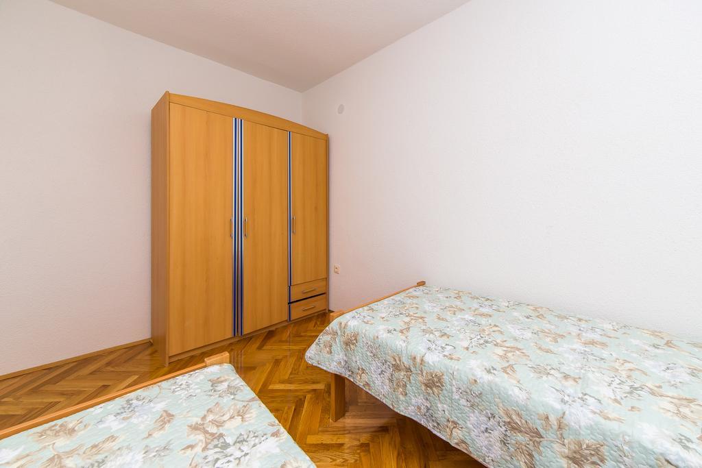 Apartment Drazena Traù Esterno foto