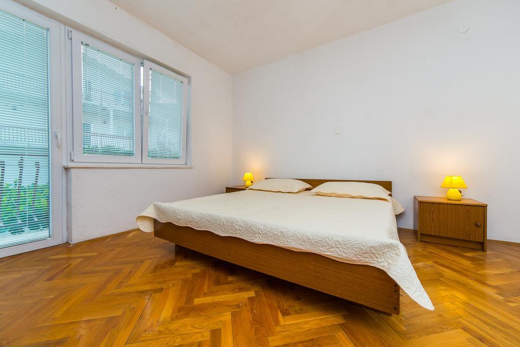 Apartment Drazena Traù Esterno foto
